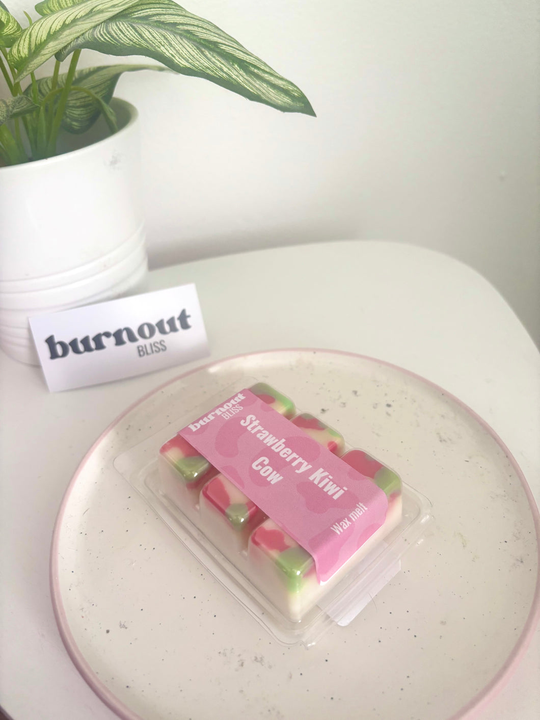 Strawberry Kiwi Cow Wax Melts